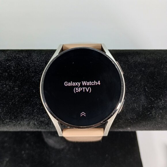 Samsung Galaxy Watch4 (40mm) LTE (UNLOCKED) Smartwatch Tan/Silver SM-865 - Picture 4 of 16